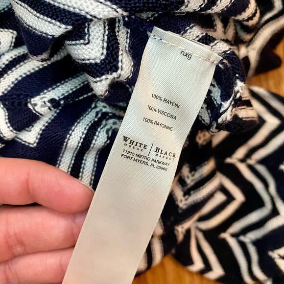 White House Black Market Navy Chevron Sweater Top Tunic Women Medium - Picture 10 of 15